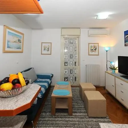 Apartment Brandy