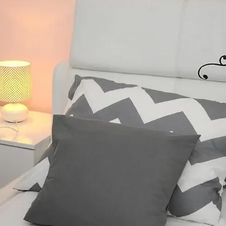 Apartment Brandy